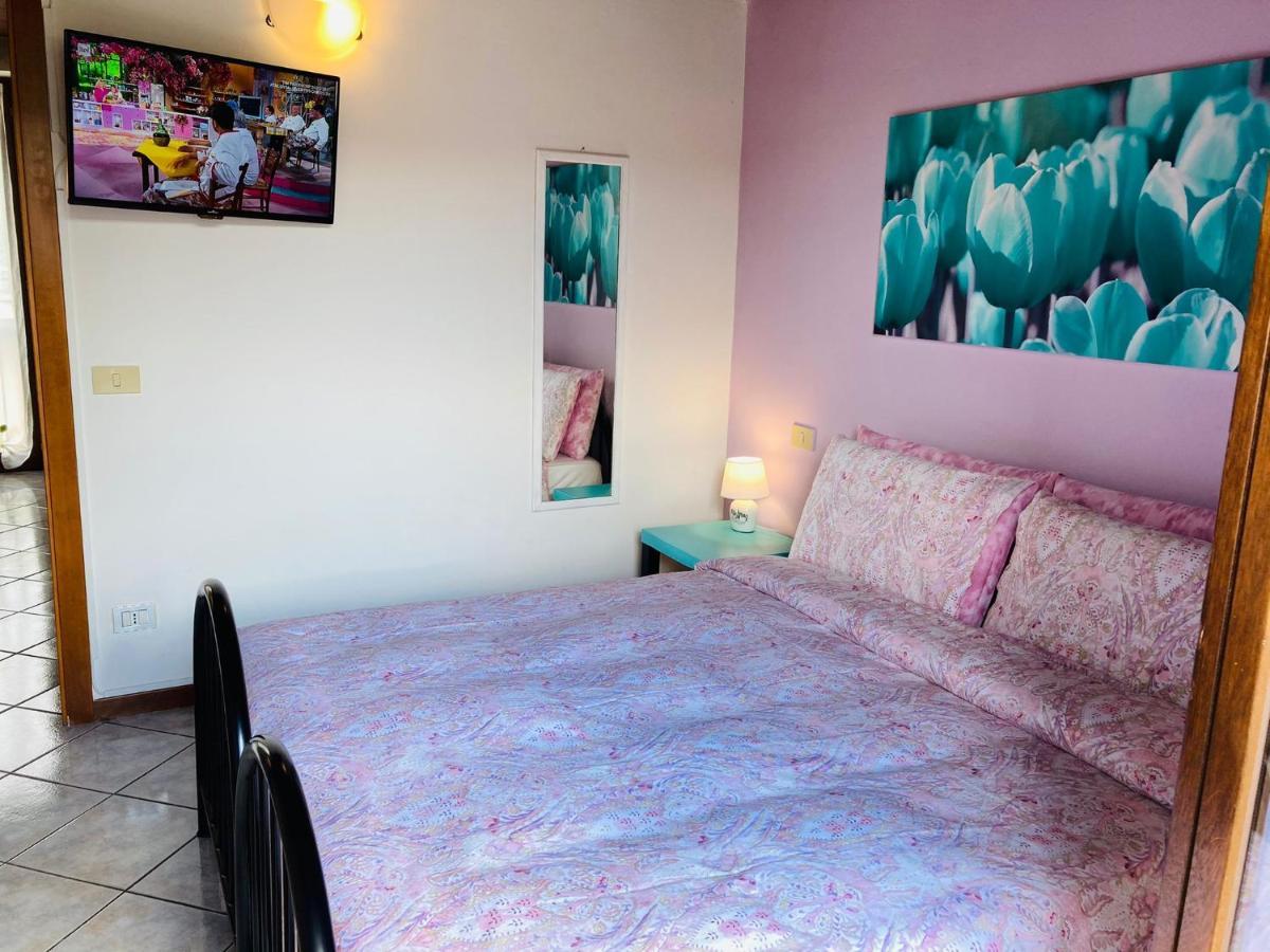 Palm Beach - Your Private And Complete Apartment In Дезенцано-дель-Гарда Экстерьер фото